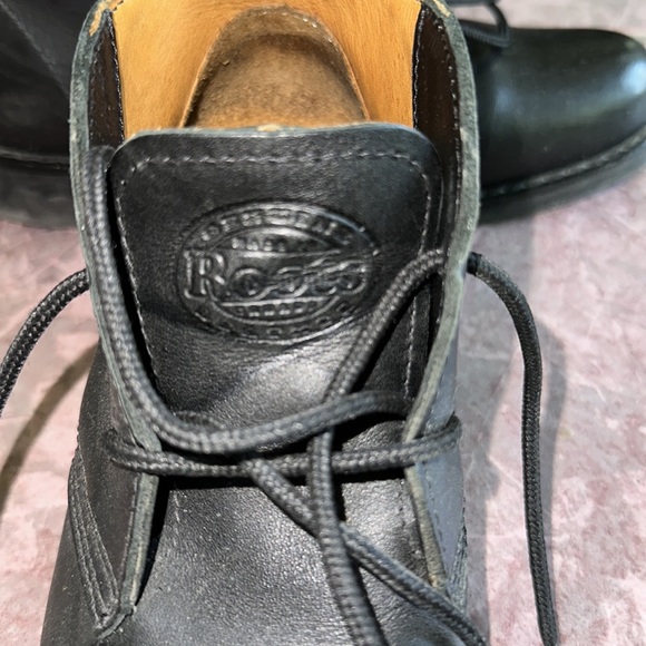 Roots woman’s black leather bootie with lace - Picture 4 of 4